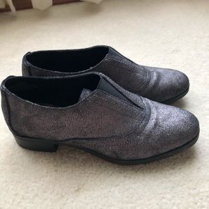 Easy Spirit Loafers - 5.5 - Grey